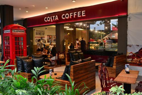 Coca-Cola Beli Franchise Kopi Terbesar di Eropa untuk Saingi Starbucks