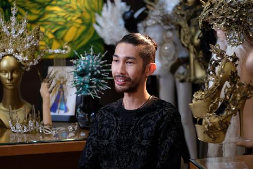 Ikie Morphacio: Desainer Aksesori yang Mendunia