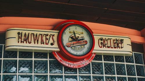 Hauwke Auto Gallery: Surganya Mobil Antik