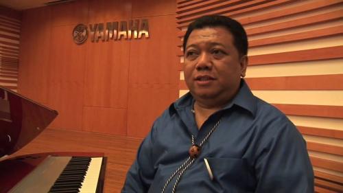 Melayang Bersama Elfa Secioria