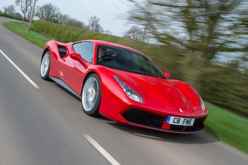 Ferrari 488 GTB jadi Mobil Terbaik di Tahun 2017 Versi Motor Trend