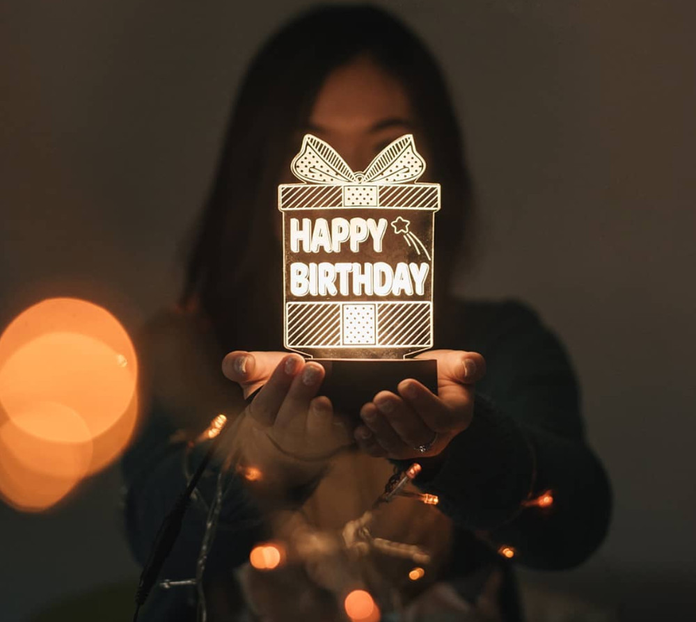 Dapat dijadikan hadiah yang unik sesuai dengan occasion.