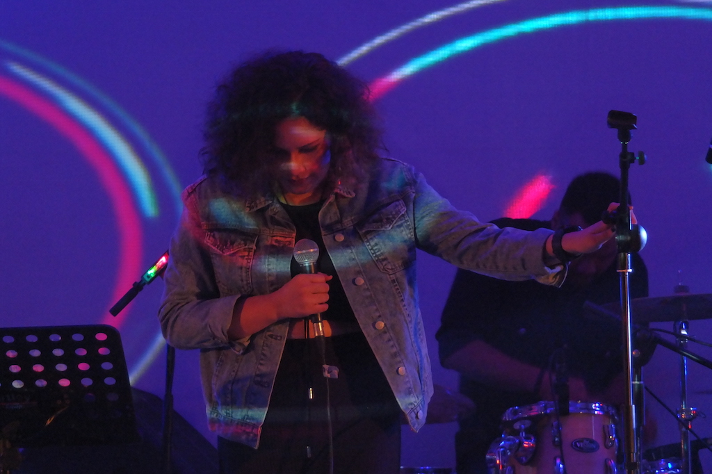 Grace Sahertian si Pencuri Perhatian