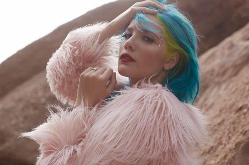 Halsey, Bermusik untuk Selamatkan Bayar Sewa Rumah