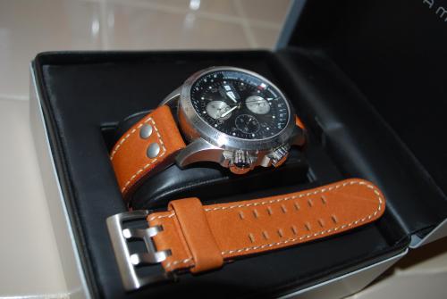 Berapa Seharusnya Lo Menghabiskan Uang untuk Beli Jam Tangan?