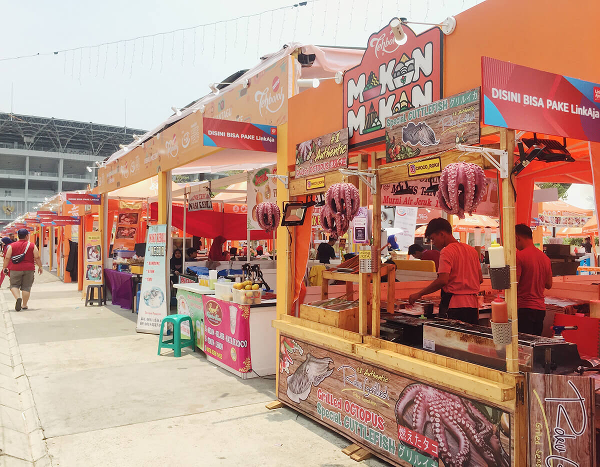 Jejeran booth pengisi Street Food Arcade