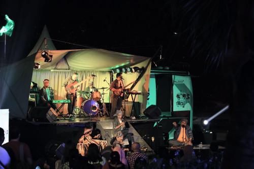 Sentuhan Khas Indonesia Kua Etnika Memberikan Warna Baru Pada Musik Jazz