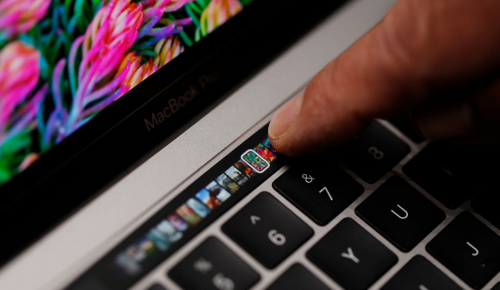 MacBook Pro Generasi Baru Dilengkapi Magic Toolbar