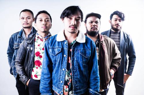 Mulai Terkenal Di Indonesia, Mari Berkenalan dengan Mustache and Beard