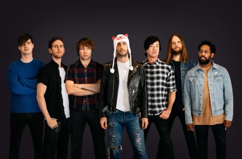 Detail Album Maroon 5, Red Pill Blues