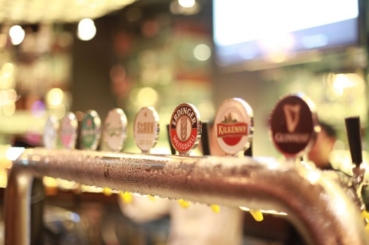 Menu Makanan dan Minuman yang Beragam