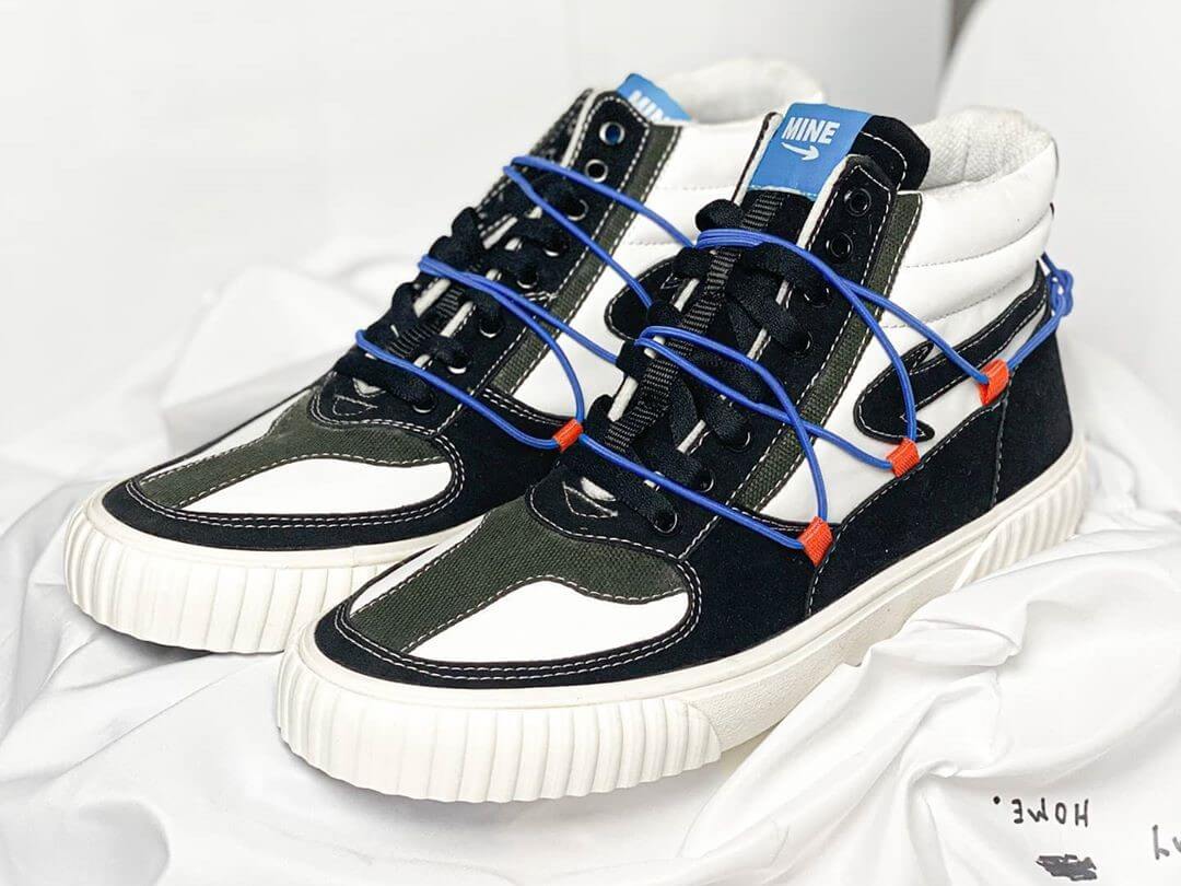 Sepatu Minepants seri high kedua bernama “Bred Tactic”