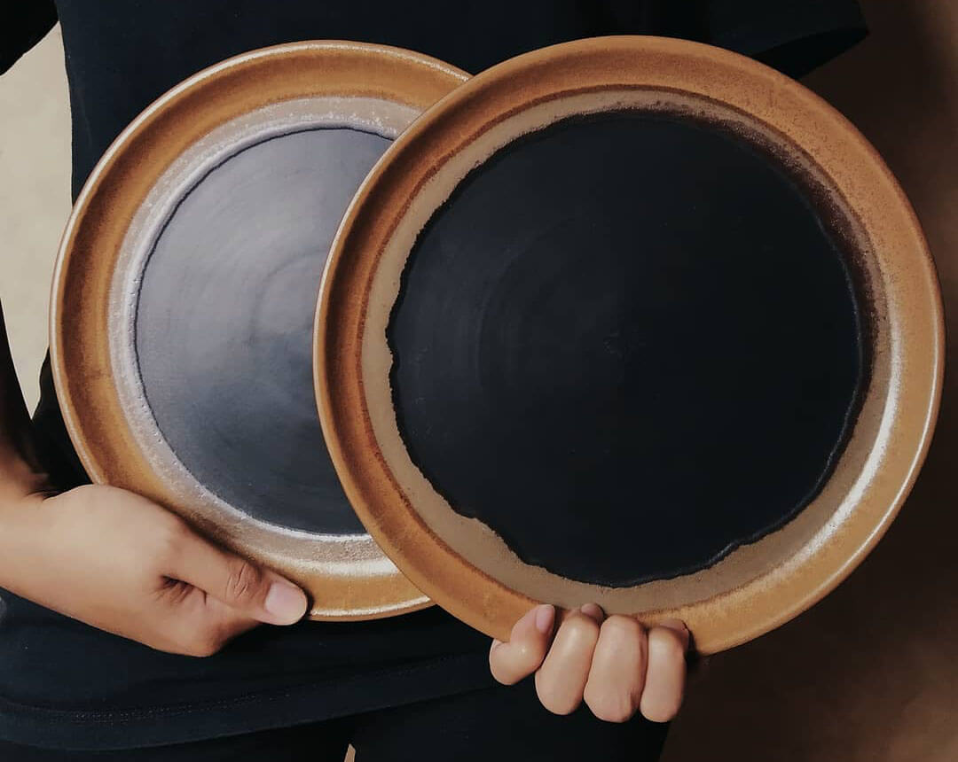 Contoh produk berbahan keramik dari Naruna