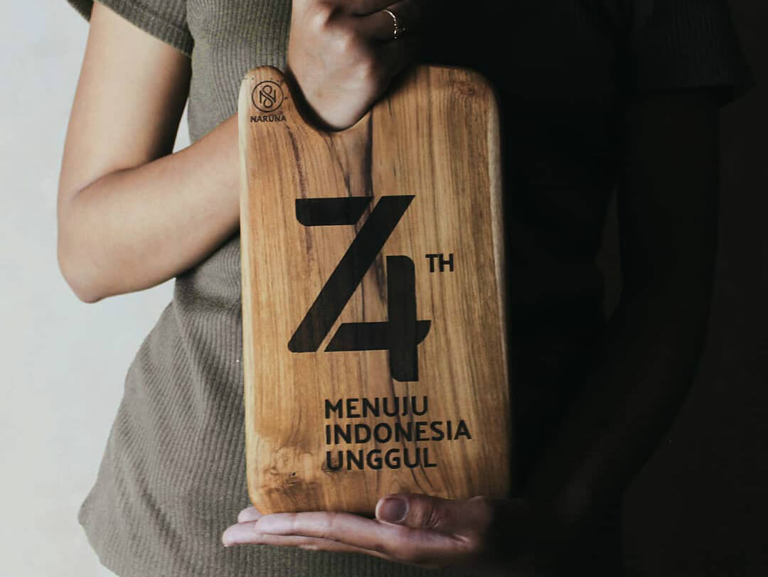 Produk Naruna dalam rangka memperingati hari kemerdekaan Indonesia