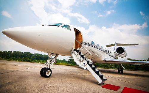 Yang Harus Disiapkan Saat Naik Jet Pribadi