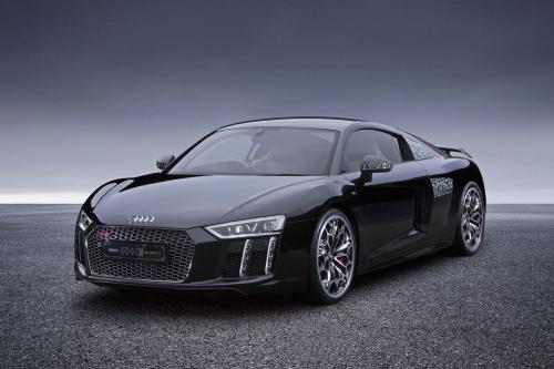 Audi R8 Star of Lucis: Sport Car bertema Final Fantasy XV Kingslaive