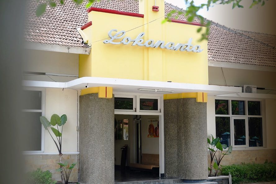 Tampilan bangunan depan dari Museum Lokananta