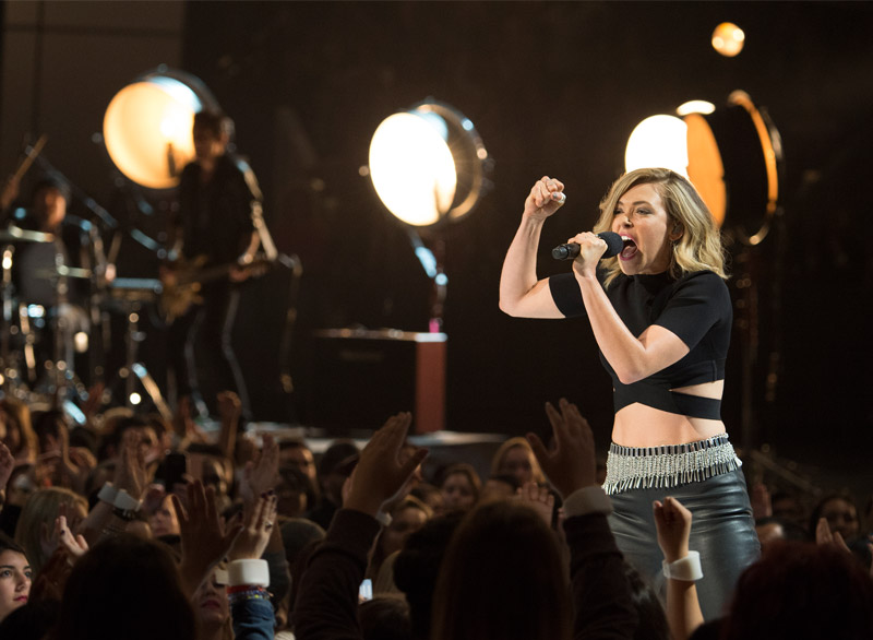 Lagu ‘Stand by You‘ milik Rachel Platten Juarai Adult Pop Songs Billboard