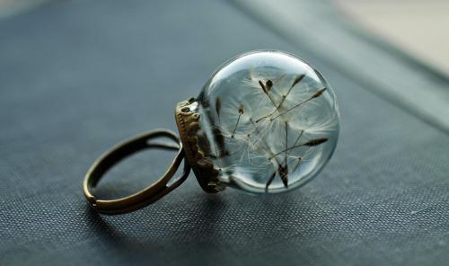 Botanical Jewellery : Perhiasan Puitis ala Ruby Robin