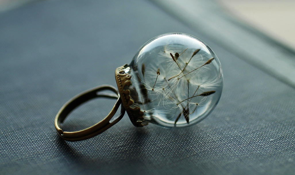 Botanical Jewellery : Perhiasan Puitis ala Ruby Robin