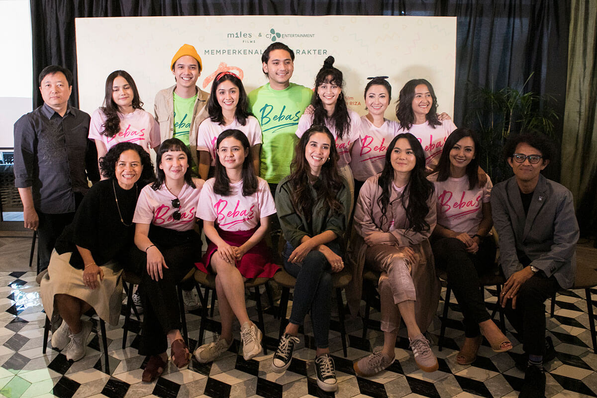 Riri Riza dan Mira Lesmana Comeback dengan Film Bebas