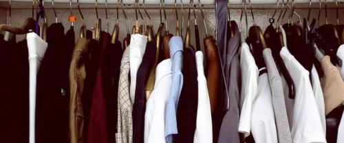 Ini Cara yang Tepat untuk Jual Pakaian Bekas Lo