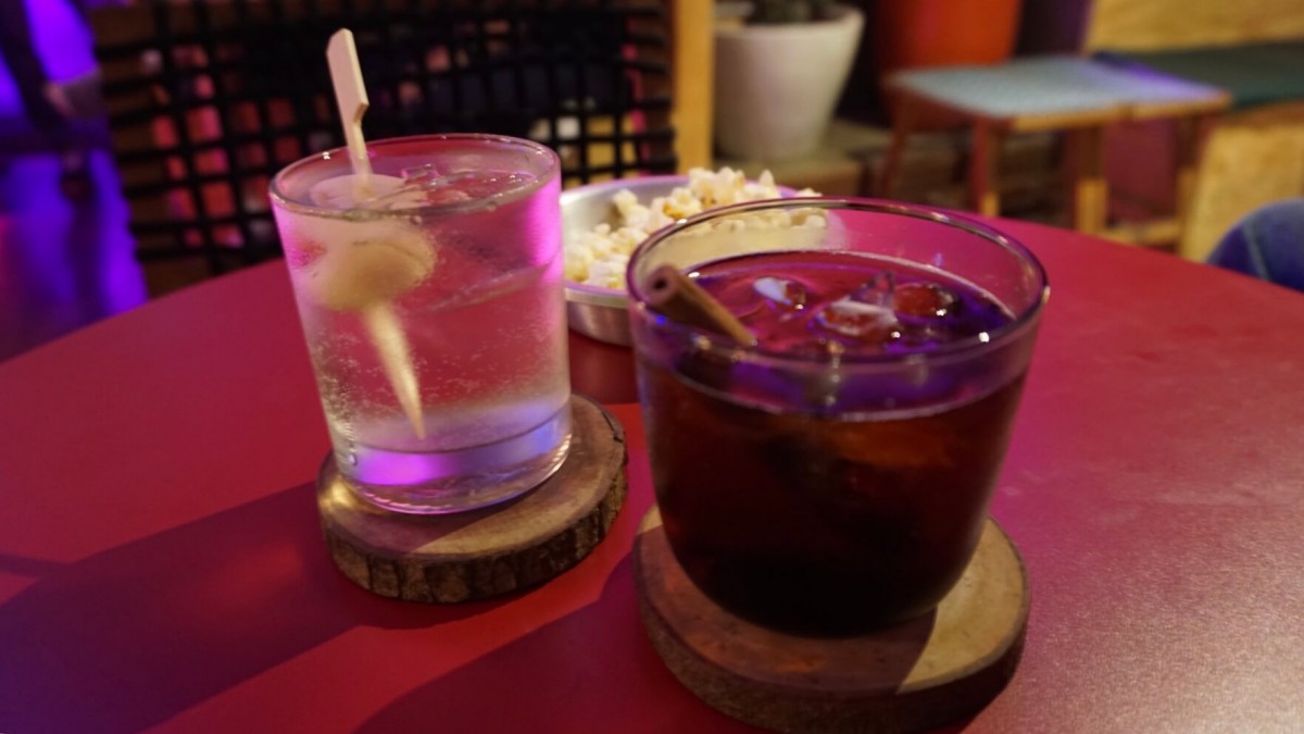 Pilihan minuman-minuman unik dari nama tokoh film Christian Hallman