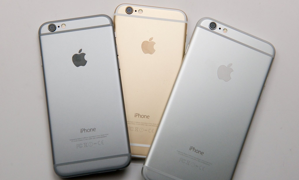 Mau tau fitur terbaru iPhone? Coba dengar kisah pria dari Guangzou ini.