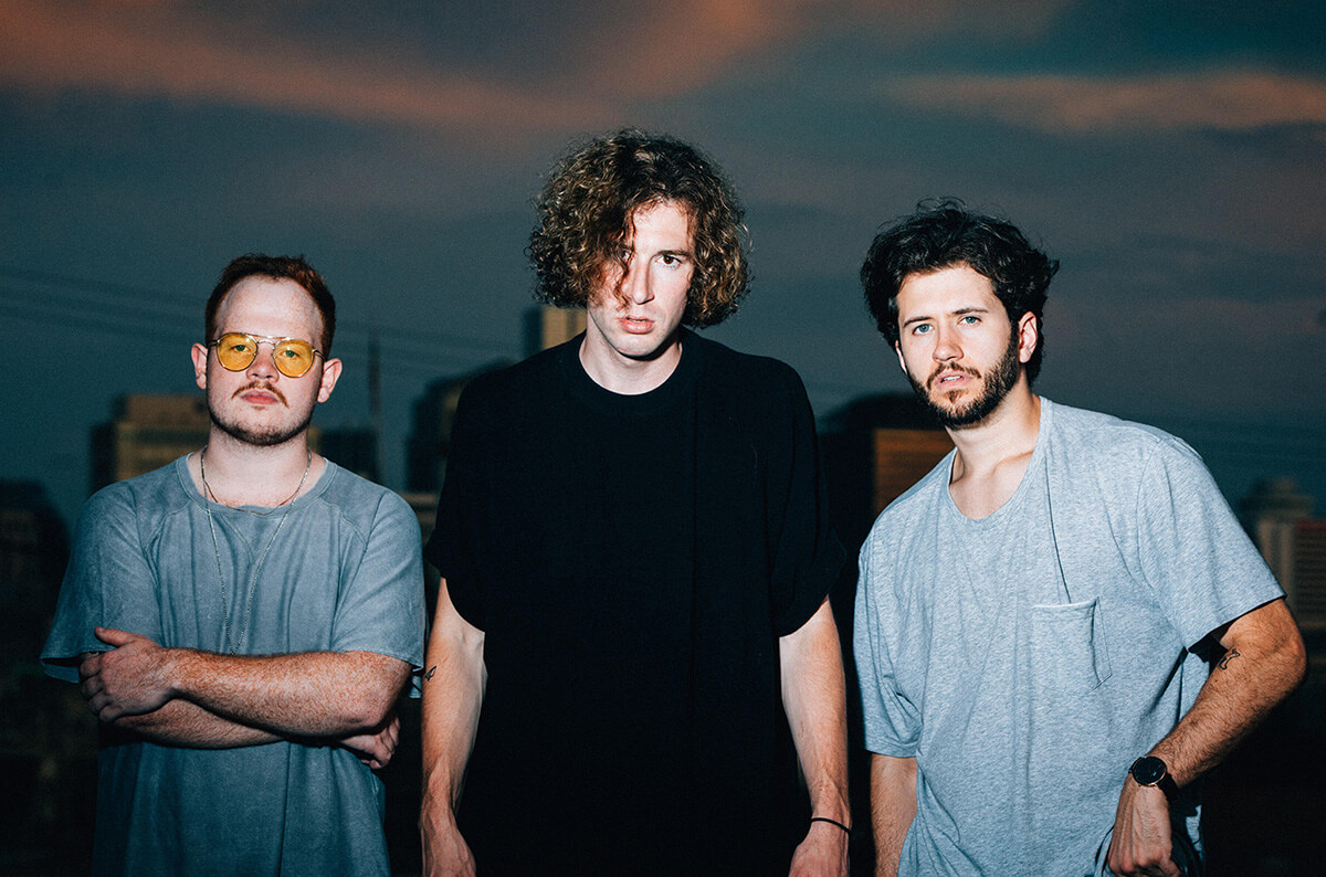 MLDSPOT The Band CAMINO, Kisah Menjadi Salah Satu Band Favorit Taylor