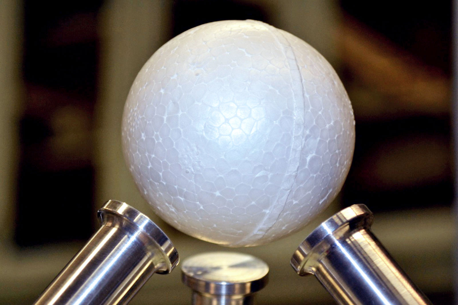 Ultrasound Ini Bisa Mengangkat Benda Berat