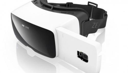 Zeiss VR One Membuat Samsung Nggak Tenang