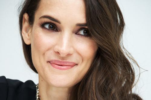 Menunggu Aksi Winona Ryder di Stranger Things Seasons 2