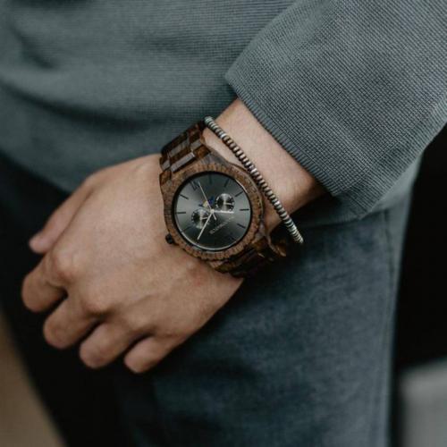 Lagi Tren, 5 Jam Tangan Kayu Ini Bikin Lo Keliatan Edgy