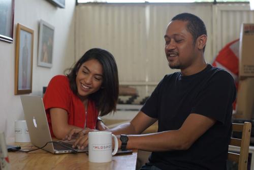 Manipulasi Foto, Cara Mencerdaskan Bangsa Versi Agan Harahap