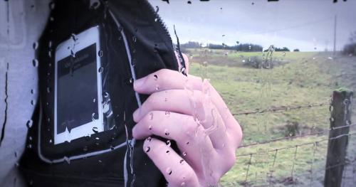 Serba Praktis Ala Ayegear