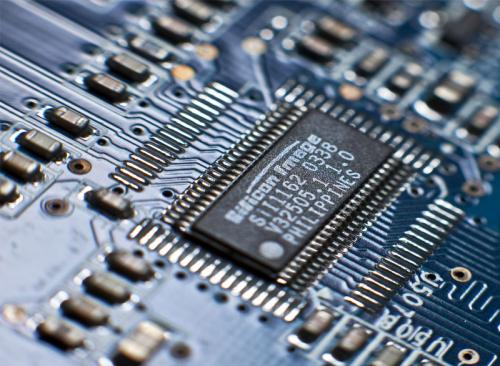 Robot Kecil ini Bisa Angkat Beban Sampai 2 Ton!