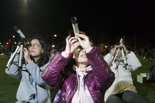 Rekor Aneh, 40 Ribu Warga Australia Melihat Bintang Secara Bersamaan