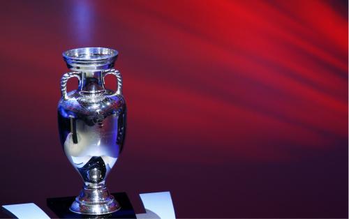 Mengatur Waktu Nonton Bola dan Berangkat Ke Kantor