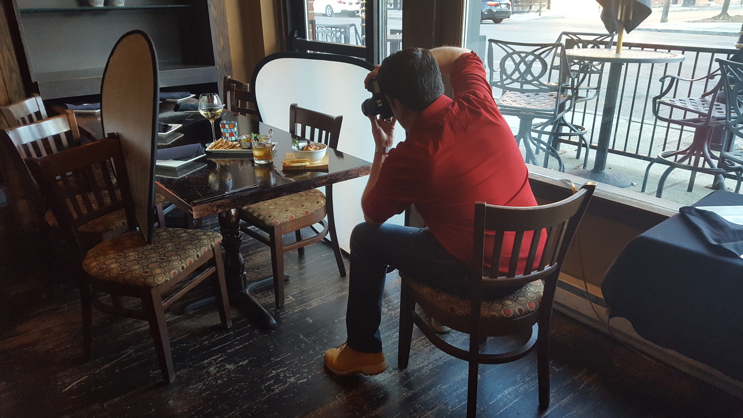 Punya Bisnis Kuliner: Ini Manfaat Promosi Pakai Food Photography!