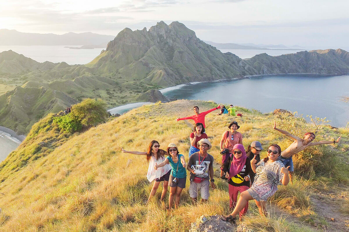 Banyaklah ketemu customer yang rese tapi enjoy aja dan jadikan pembelajaran buat ke depannya lebih baik,” komentar Fran