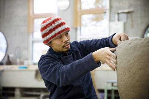 Shigeru Otani yang Konsisten Menjadi Artis Tanah Liat Kontemporer