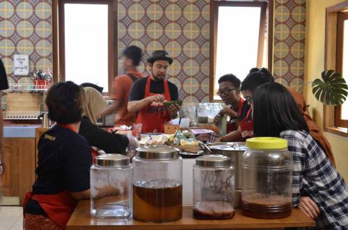 Terus Bergerak Meski Ketjil, ketjilbergerak Bersuara Bersama Lewat Seni