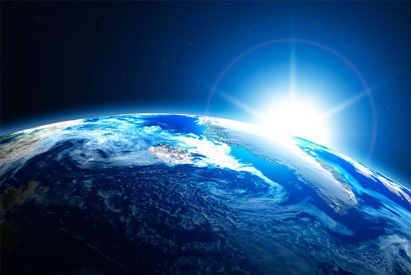  Pria Ini Jadi Pakar Ilmu Hukum Luar Angkasa Pertama Di Indonesia