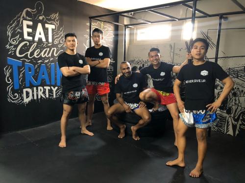 Siap Belajar dan “Menghajar” dengan Olahraga Muaythai!