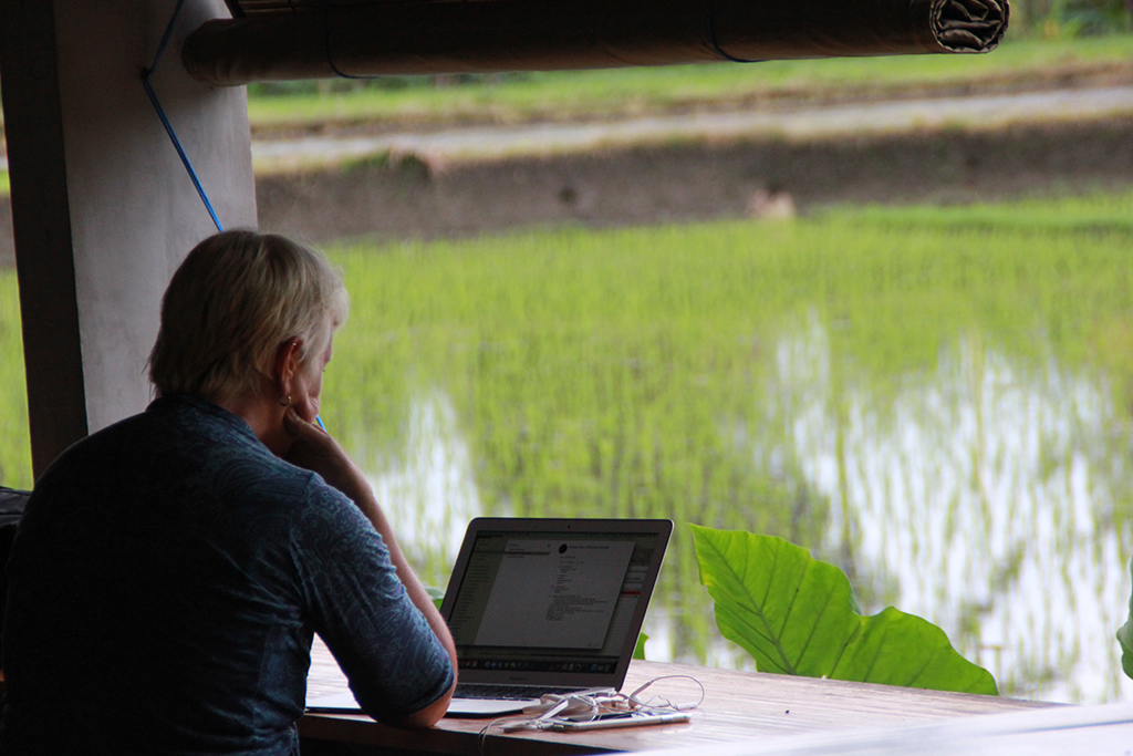 Digital Nomads: Inspirasi Bekerja Masa Kini