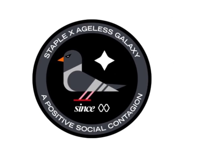 Kolaborasi baru di tahun baru AGLXY menggandeng desainer awal New York, Jeff Staples. Kayak apa kerennya koleksi mereka ya? simak selengkapnya di sini!