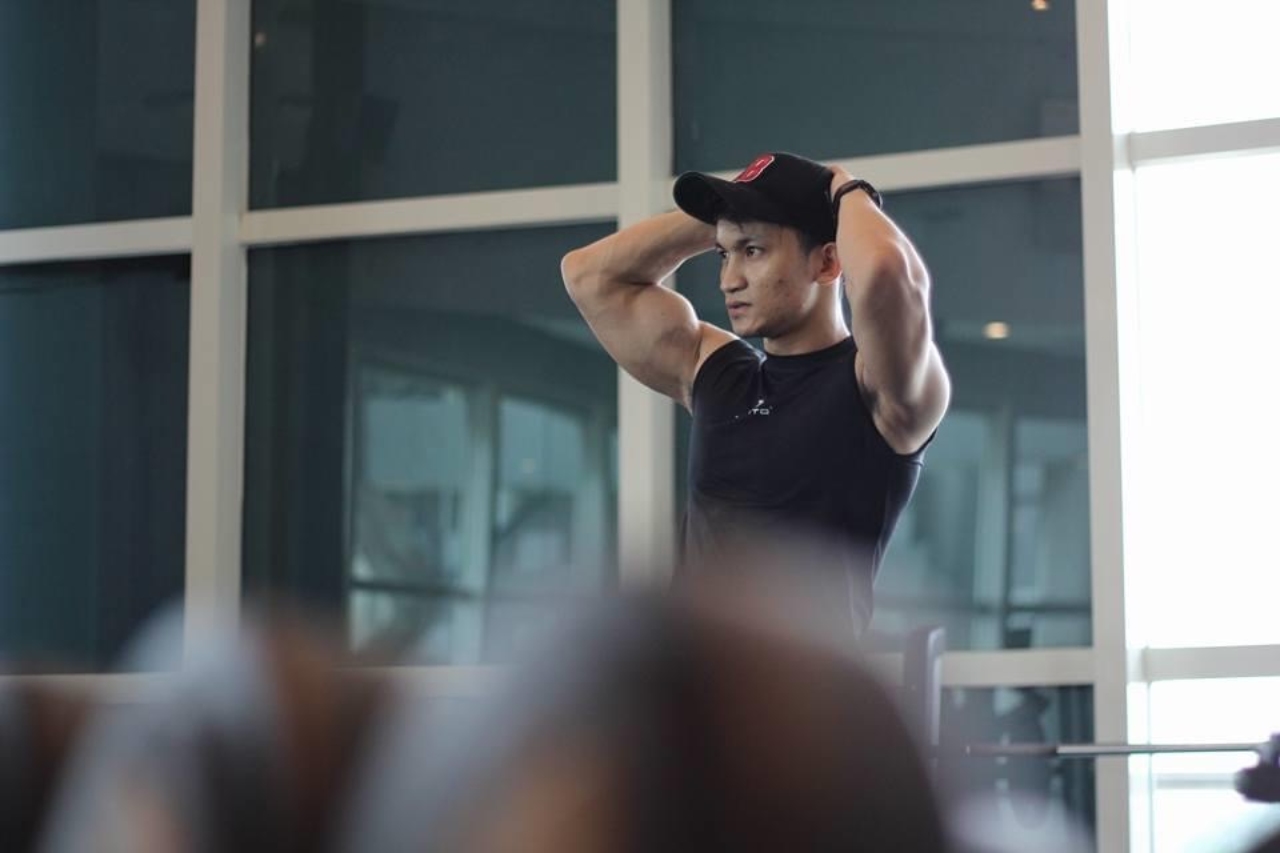 Pola makan dan istirahat cukup adalah bagian yang penting dalam pembentukan badan