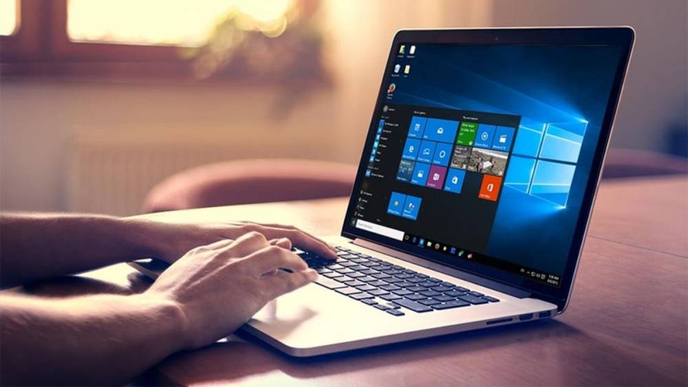 MLDSPOT | Berpisah di 2025, Bakal Ada Apa Setelah Windows 10 Berakhir?
